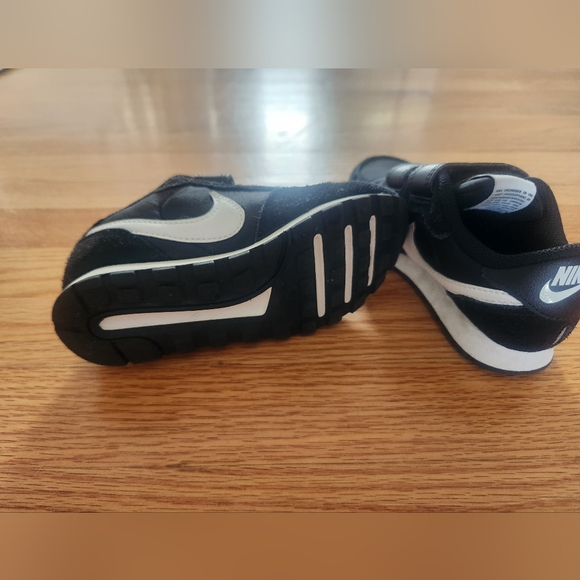 Nike MD Valiant Size 11c - Picture 5 of 5